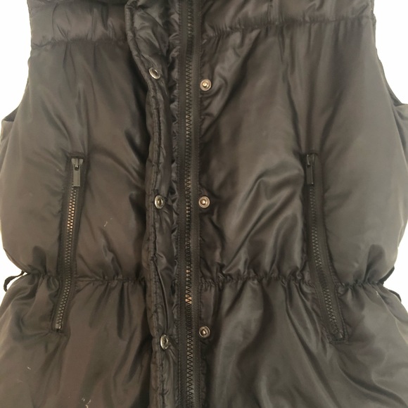 Vest - Picture 4 of 6